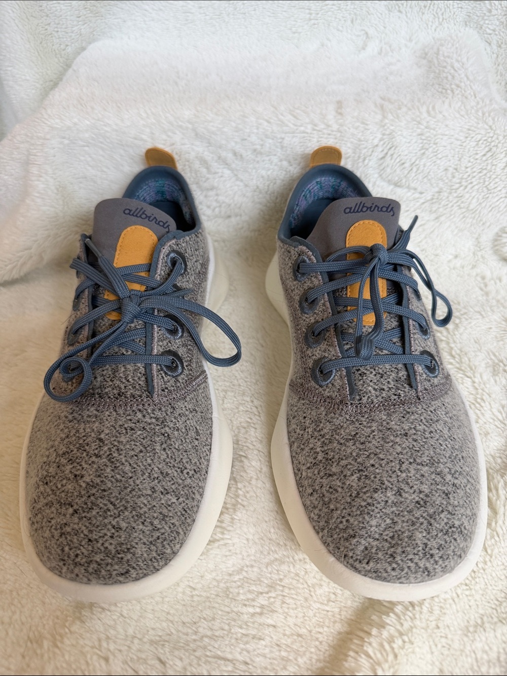 allbirds Women’s (size 8) Wool Sneakers in Heather Gray with Blue and Tan Accen